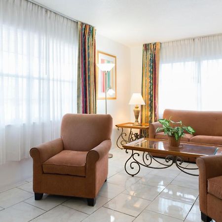 Carriage House Resort Deerfield Beach Eksteriør billede