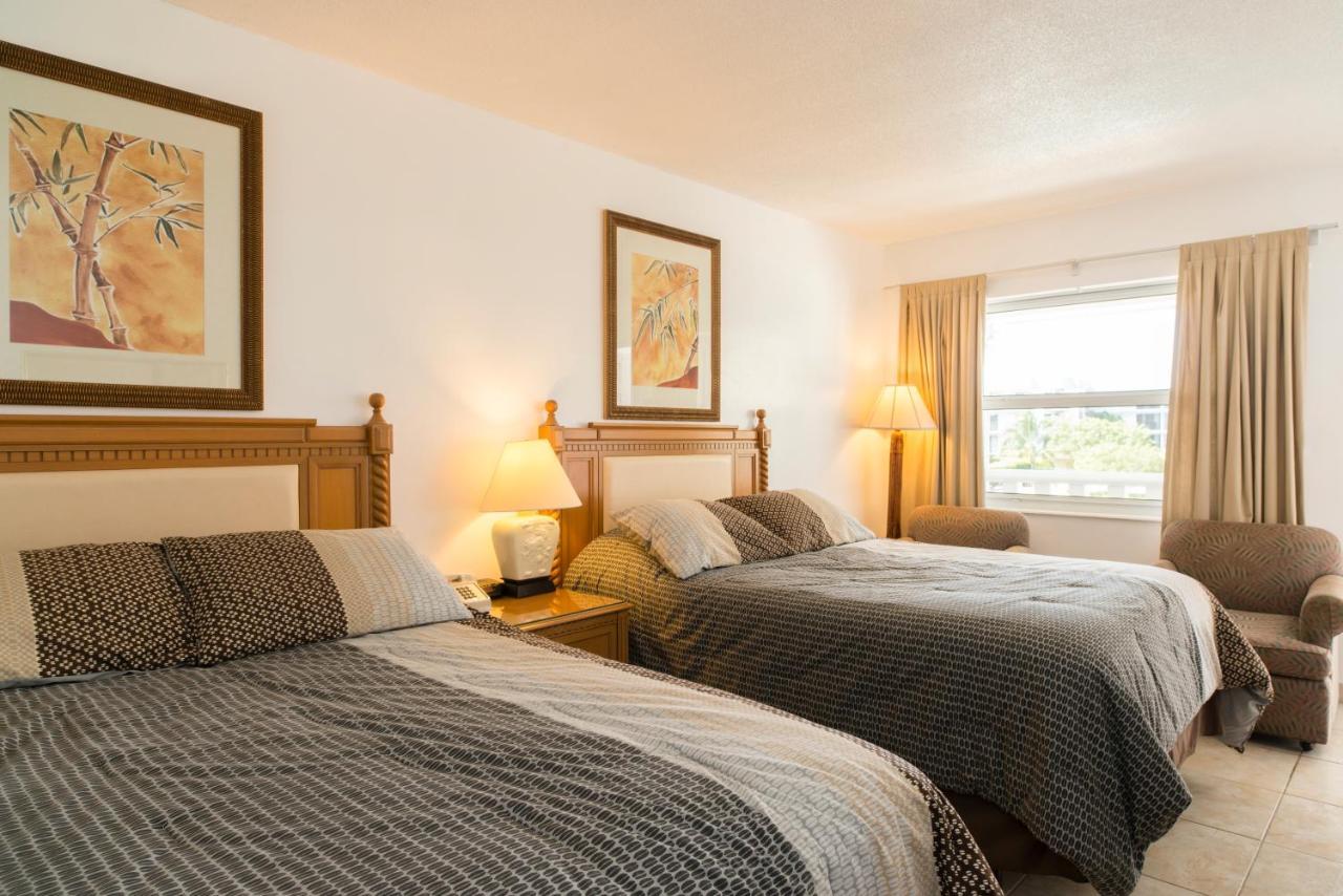 Carriage House Resort Deerfield Beach Eksteriør billede